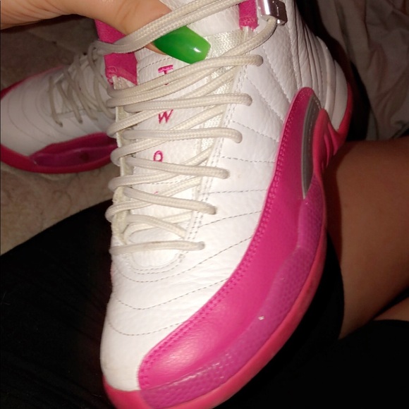 pink and white 12s